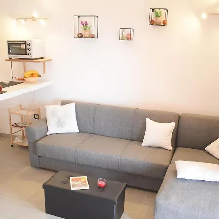 Monica * コスタ・パラディーゾ